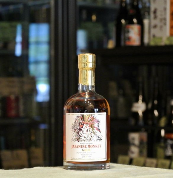 画像2: 常徳屋酒造場　JAPANESE MONKEY GOLD 38度 500ml (2)